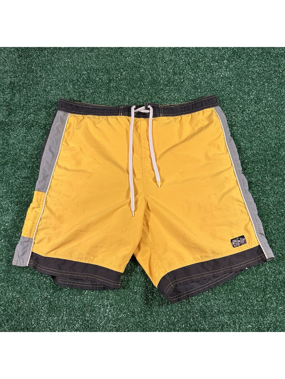 Vintage Retro Y2K OP Yellow Bathing Suit swim Shorts Size XL Men’s Board shorts